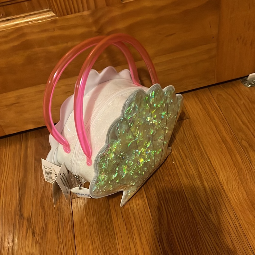 Sea Shell Purse - Picture 4 of 12